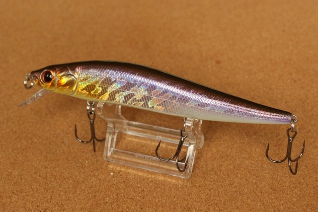 Воблер TsuYoki WINK 130F цв. 072